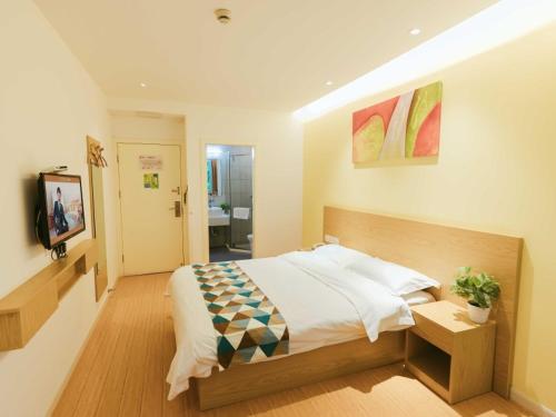 shell shanghai jiadingbei subway station shuping road hotel