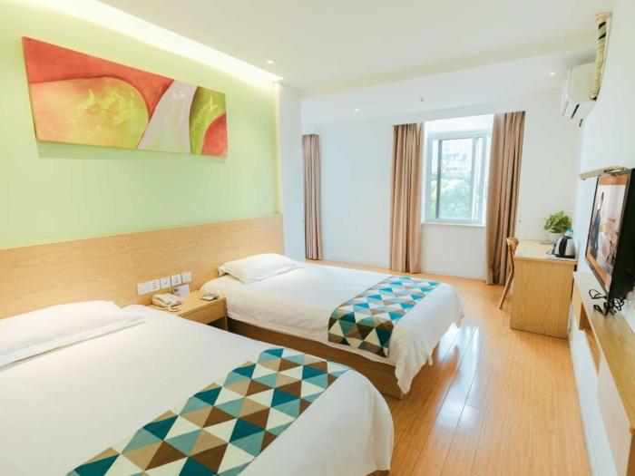 shell shanghai jiadingbei subway station shuping road hotel