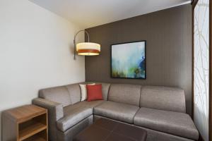 hyatt place greensboro downtown