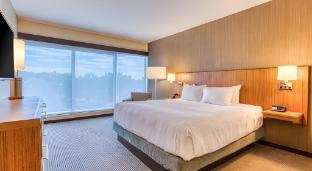 hyatt place greensboro downtown