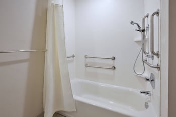 fairfield inn and suites by marriott flint grand blanc