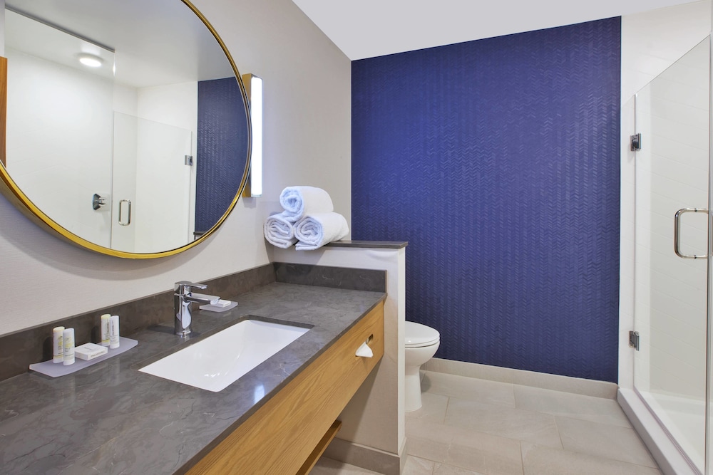 fairfield inn and suites by marriott flint grand blanc