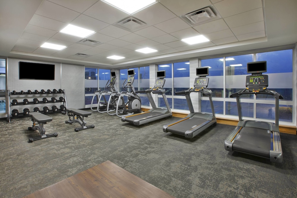 fairfield inn and suites by marriott flint grand blanc