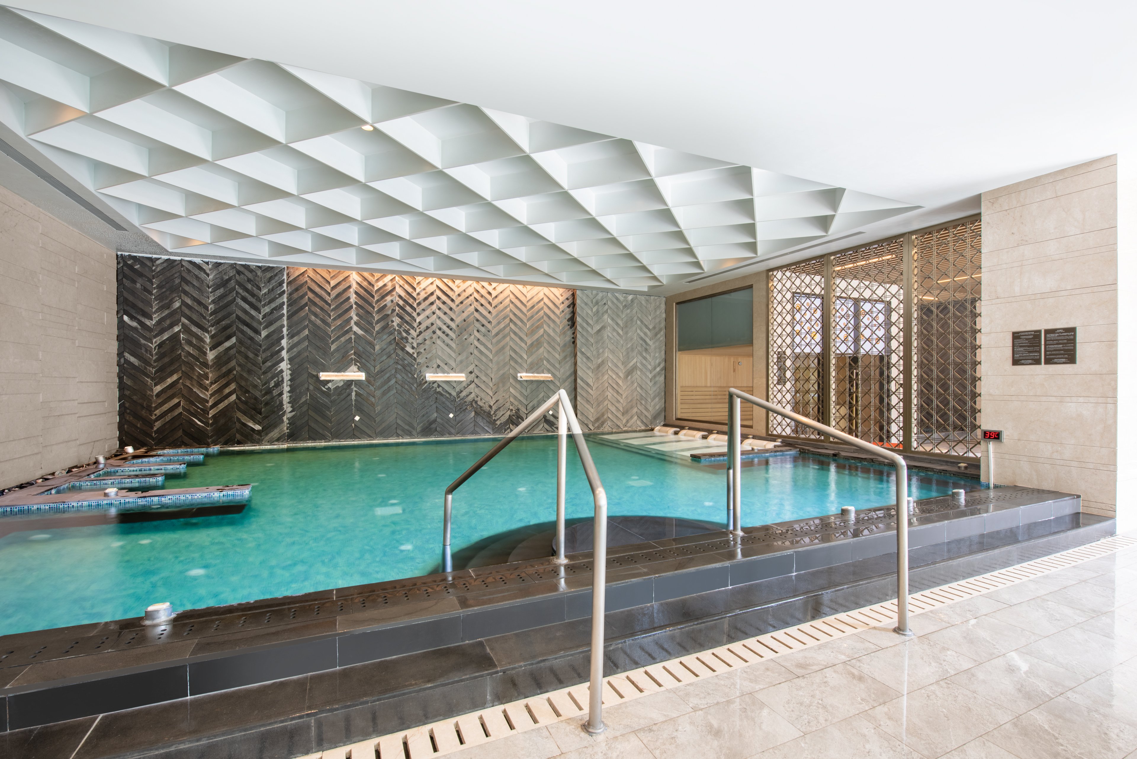 holiday inn resort yichun mingyue mountain an ihg hotel