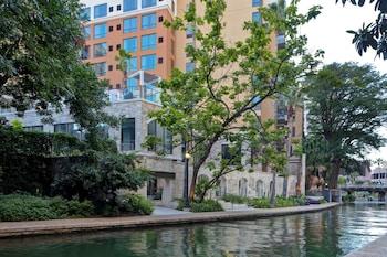 home2 suites by hilton san antonio riverwalk tx