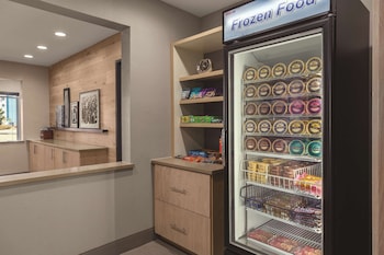 country inn and suites by radisson lubbock southwest tx