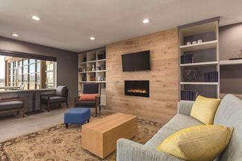 Country Inn & Suites By Radisson, Lubbock Southwest, Tx,Lubbock County>>Lubbock,2.5 star