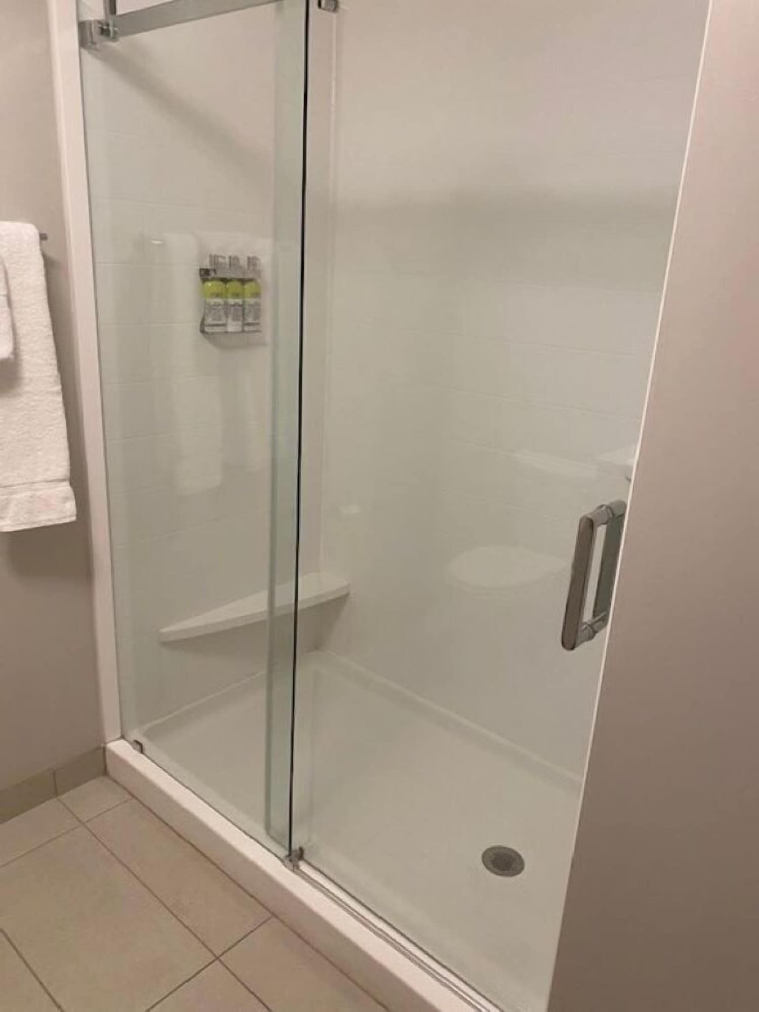 holiday inn express and suites warrensburg north an ihg hotel