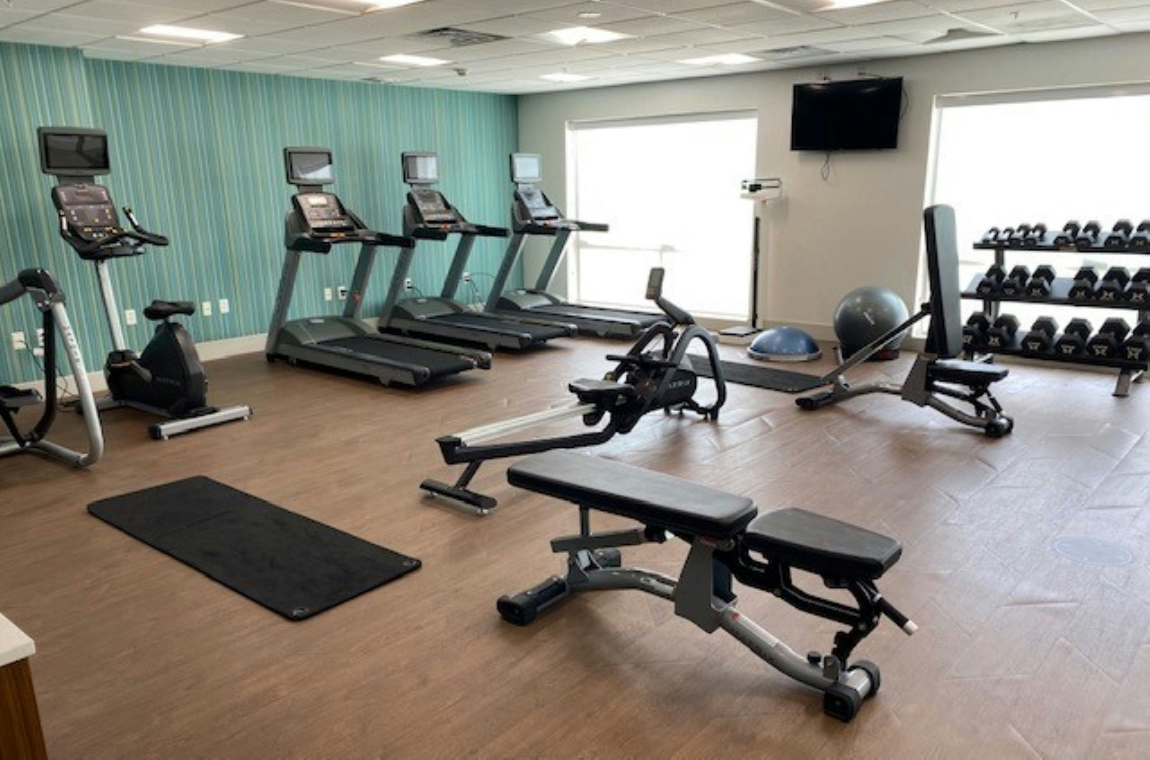 holiday inn express and suites warrensburg north an ihg hotel