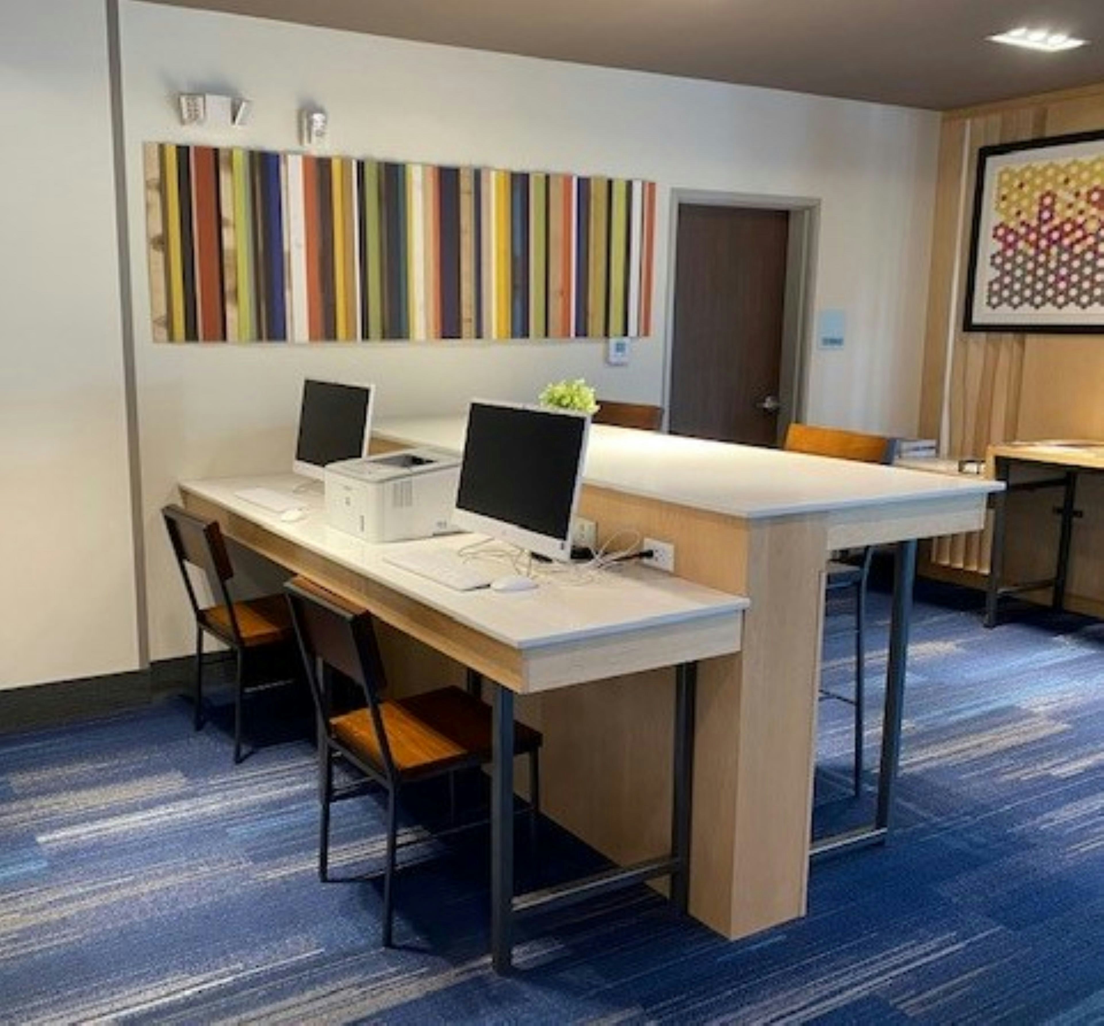 holiday inn express and suites warrensburg north an ihg hotel