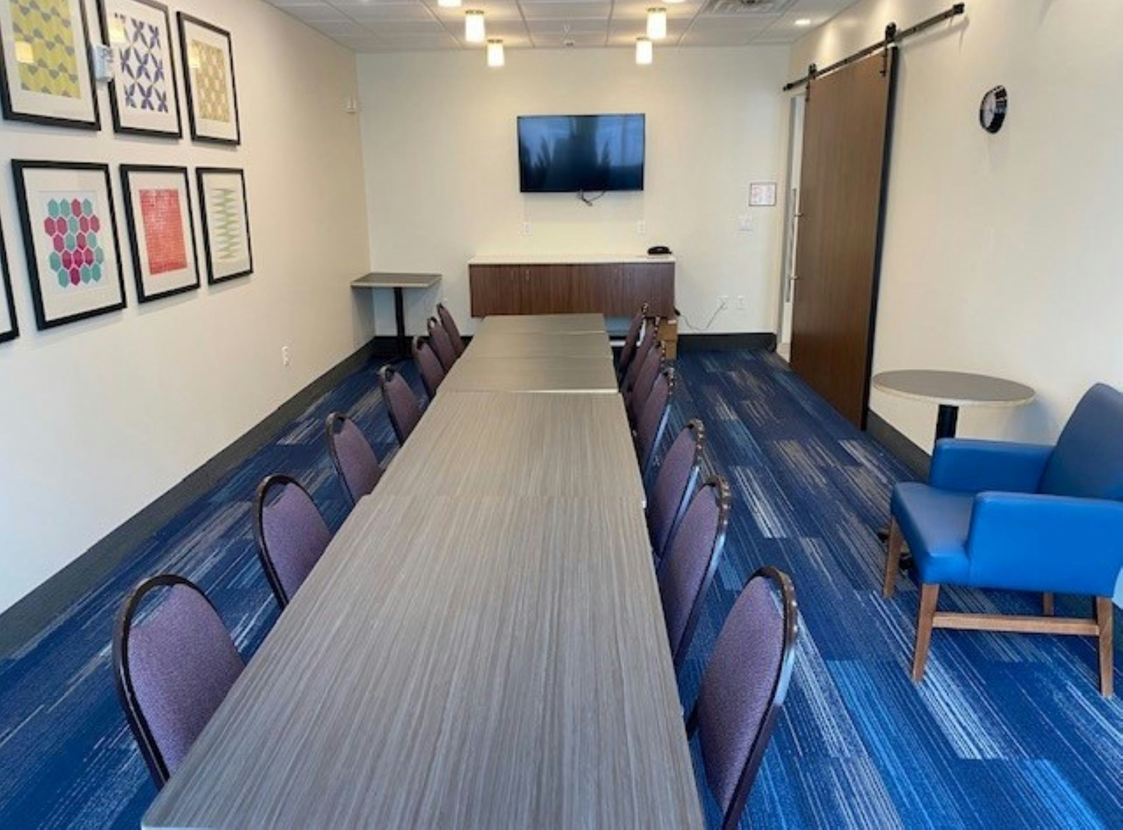 holiday inn express and suites warrensburg north an ihg hotel