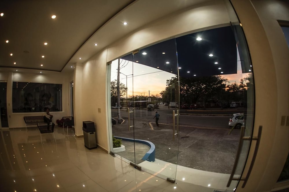 hotel santa cruz juchitan