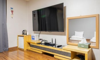 donghae gloria tourist hotel