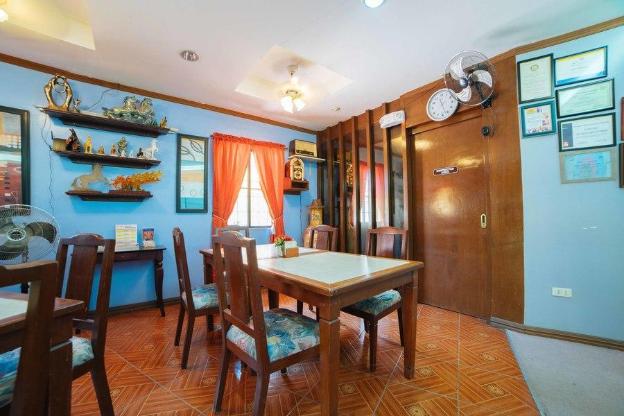 reddoorz la casa guesthouse