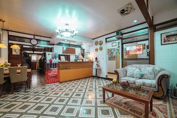 reddoorz la casa guesthouse