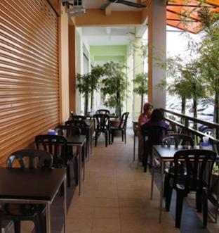 hotel reko inn