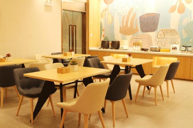 hanting hotel nantong pingchao