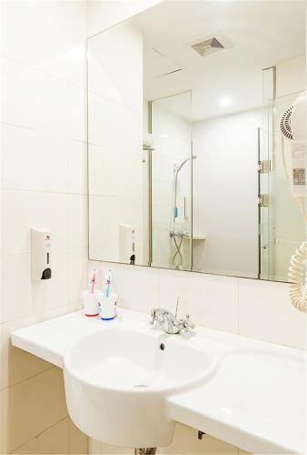 hanting hotel nantong pingchao