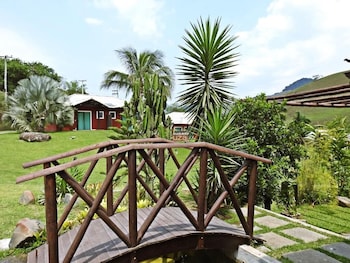 hotel pousada bambuzal