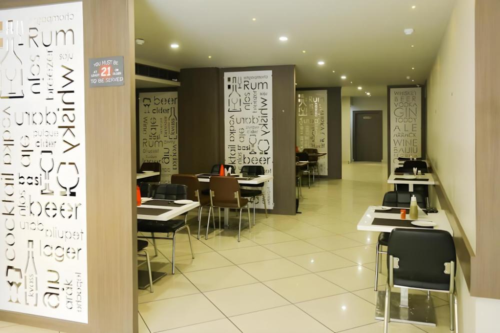 treebo trip n square