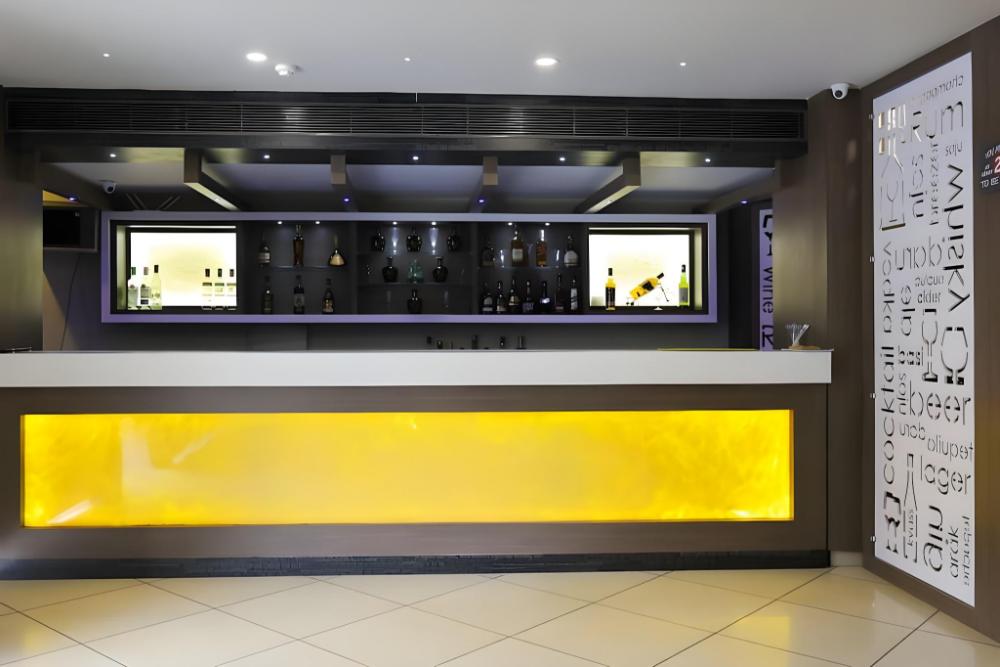 treebo trip n square