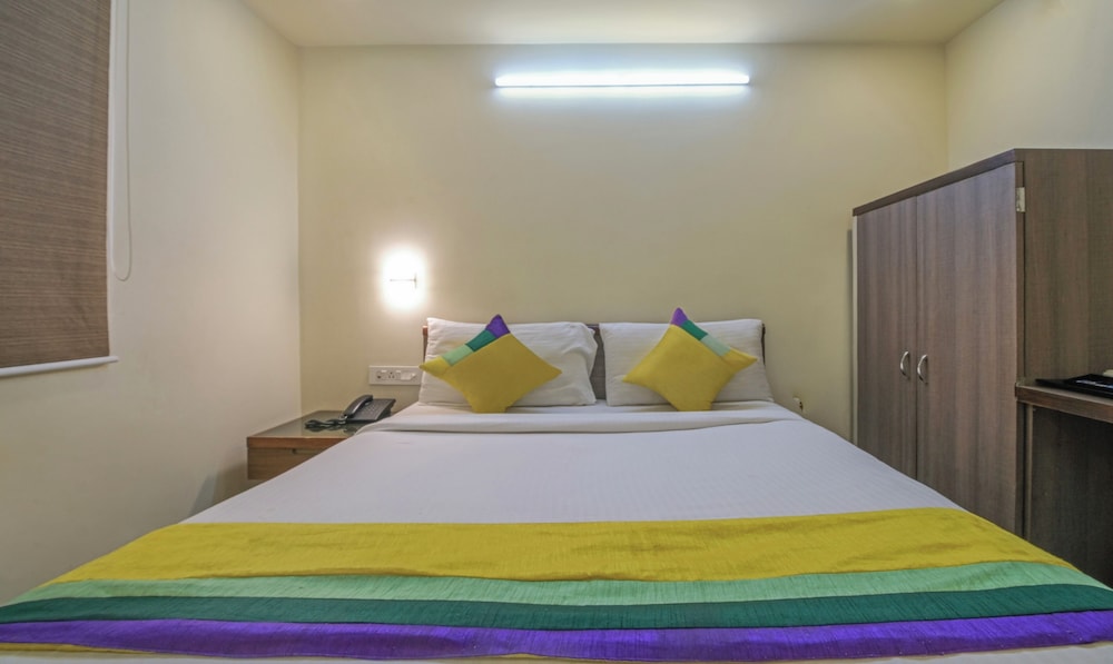 treebo trip n square