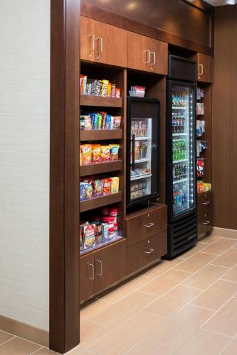 fairfield inn and suites galesburg