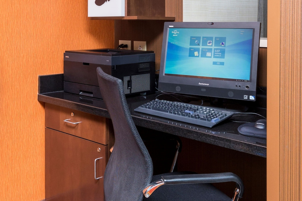 fairfield inn and suites galesburg