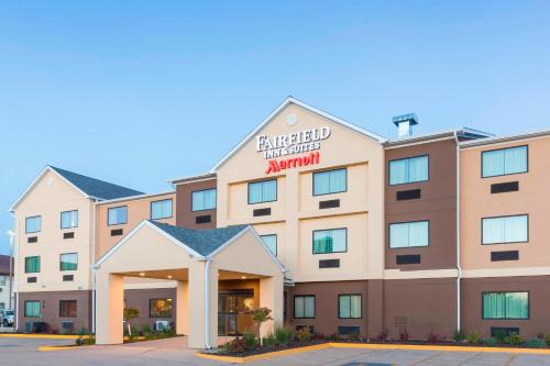 Fairfield Inn & Suites Galesburg,Knox County>>Galesburg,3 star