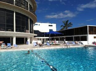 Castle Beach Club Condominiums By New Point Miami,In Miami Beach (Mid Beach),3 star