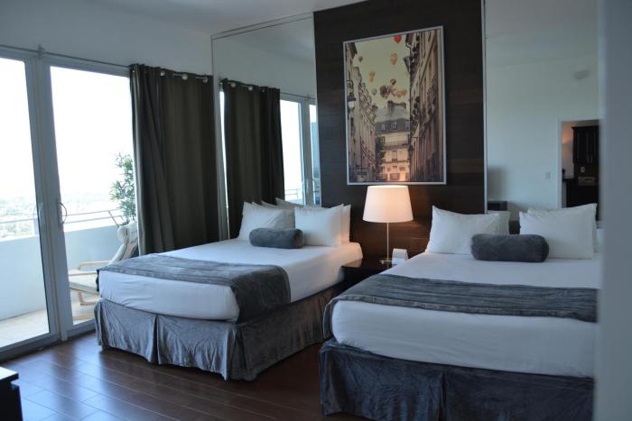 castle beach club condominiums by new point miami