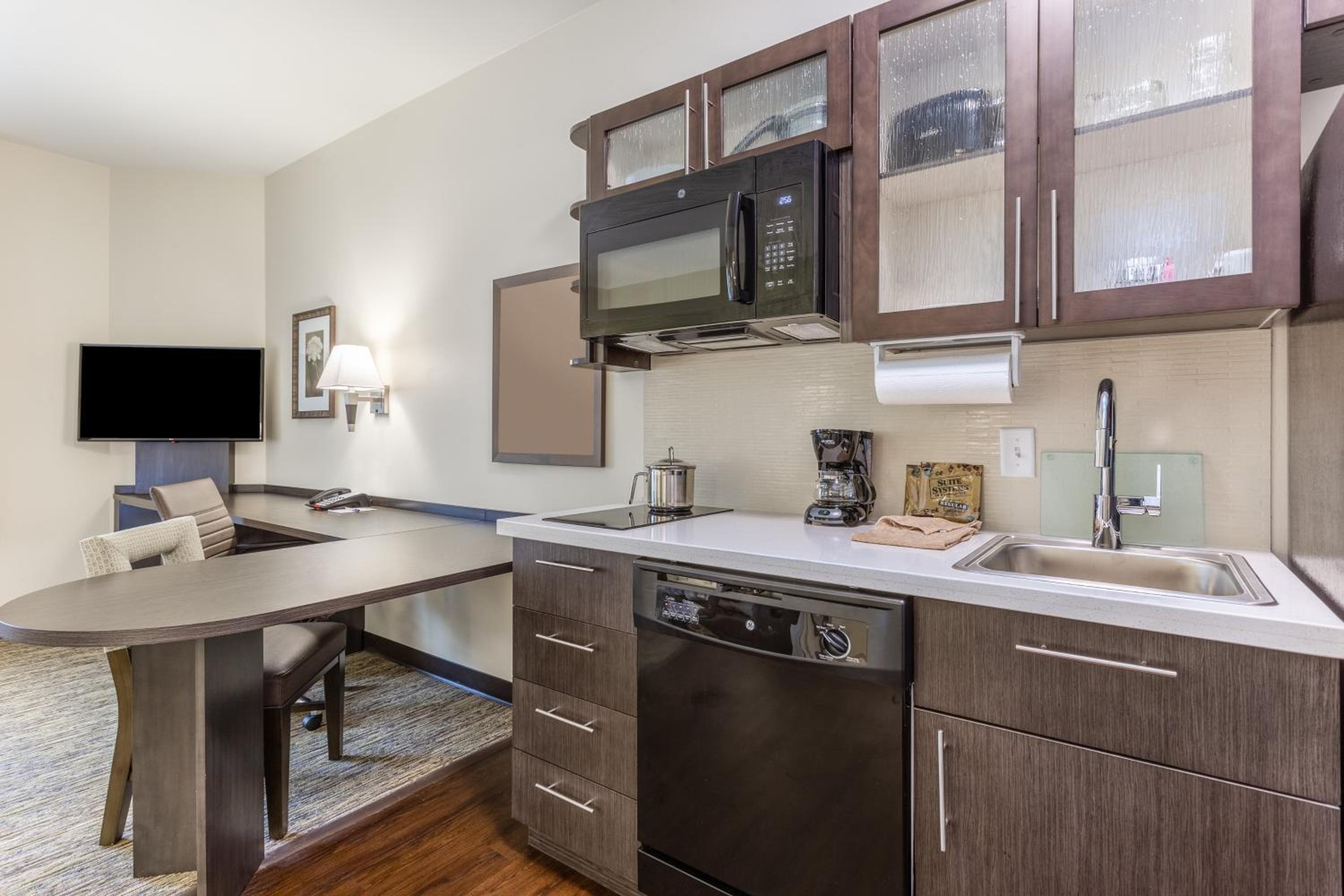candlewood suites davenport an ihg hotel