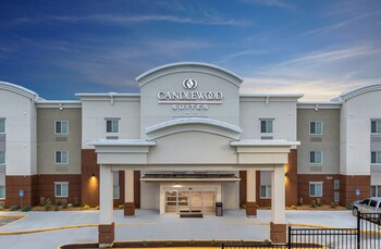 candlewood suites davenport an ihg hotel