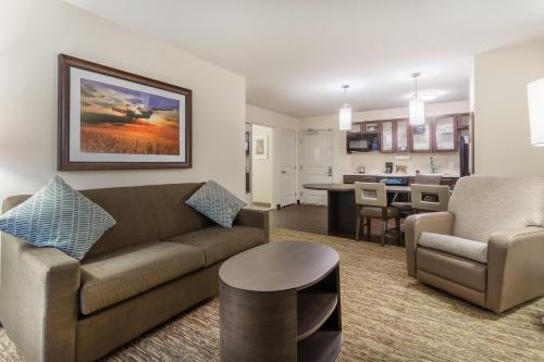 candlewood suites davenport an ihg hotel
