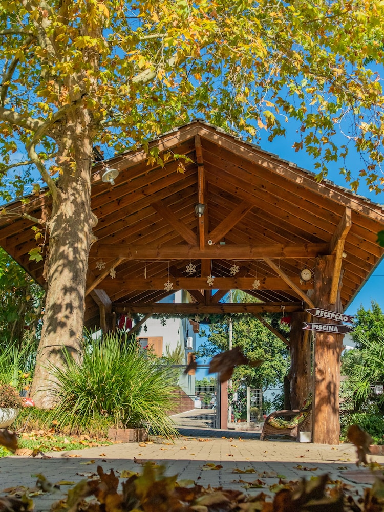 pousada dos platanos