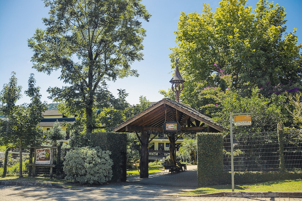 pousada dos platanos