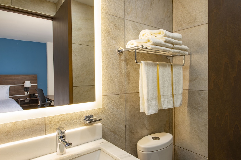 holiday inn express merida centro