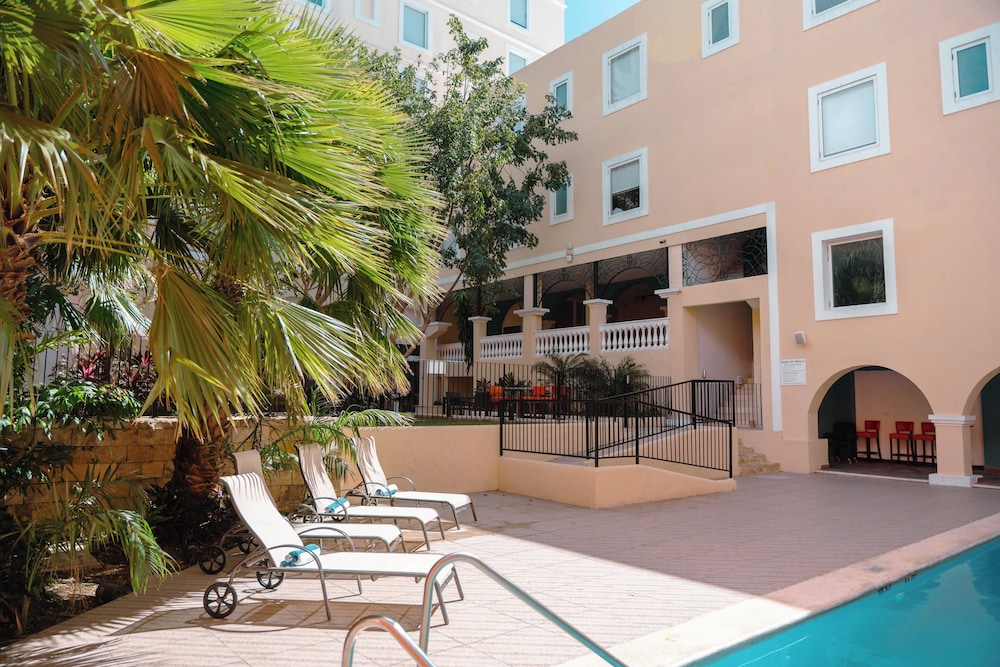 holiday inn express merida centro