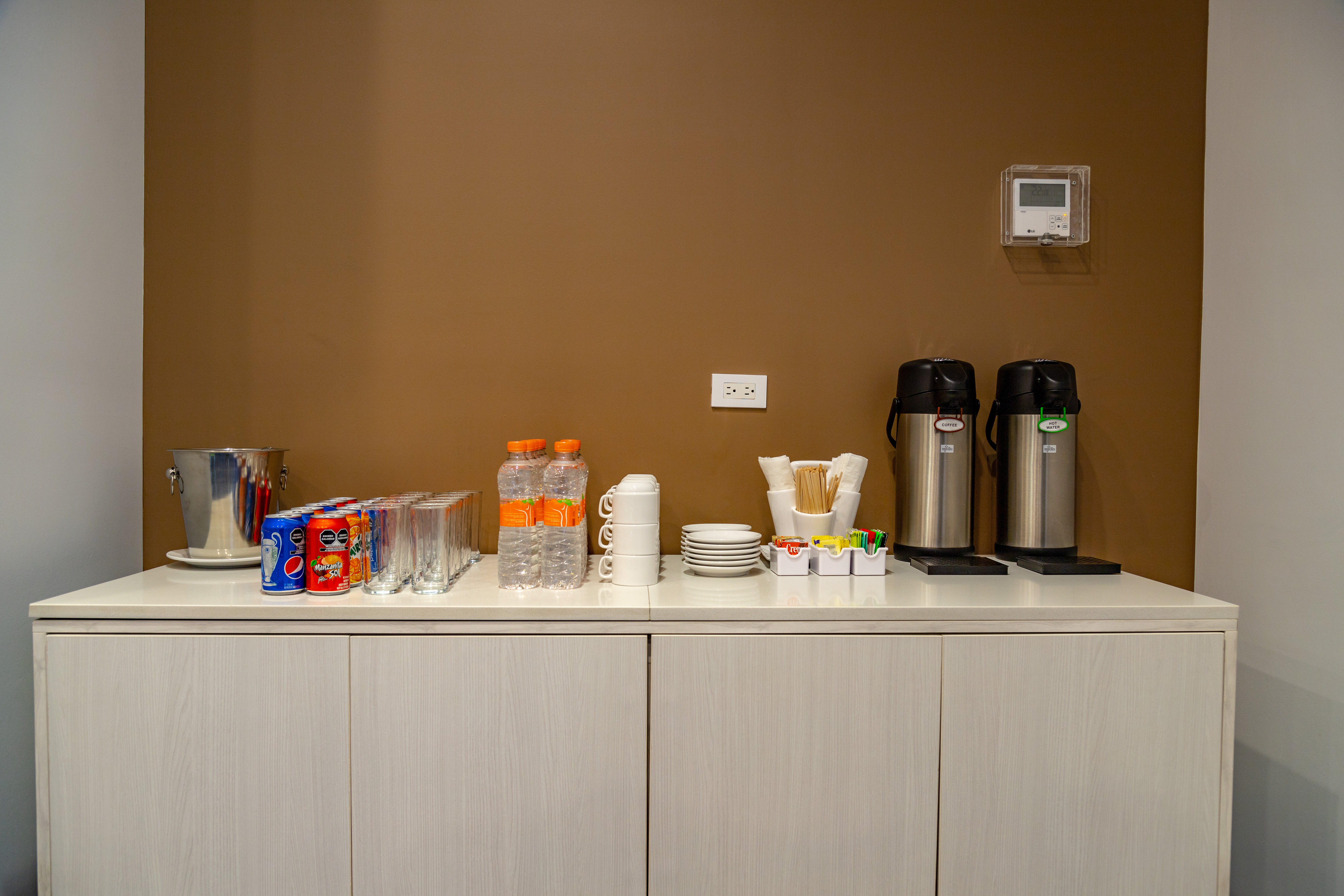 holiday inn express and suites ensenada centro an ihg hotel