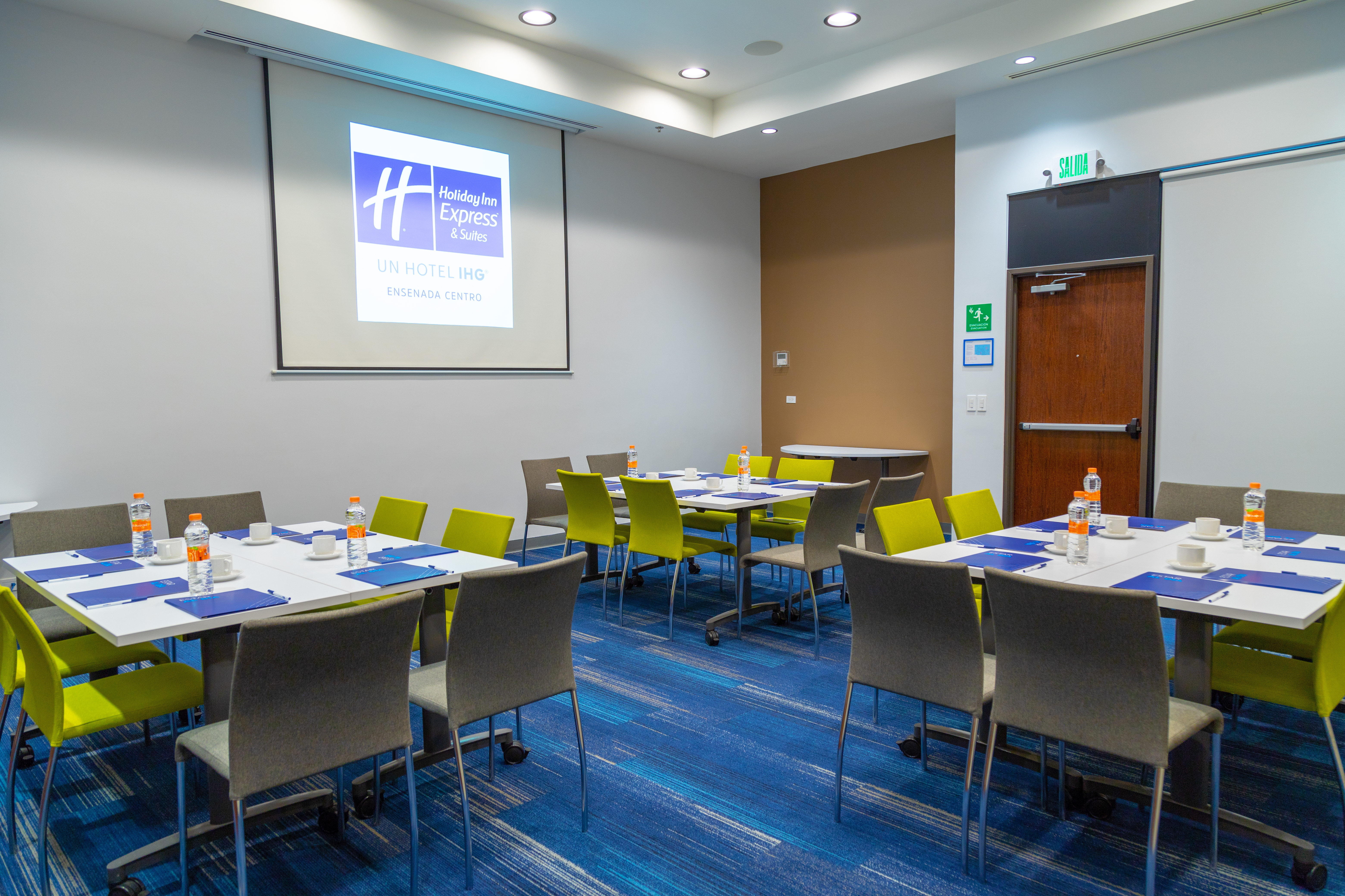 holiday inn express and suites ensenada centro an ihg hotel