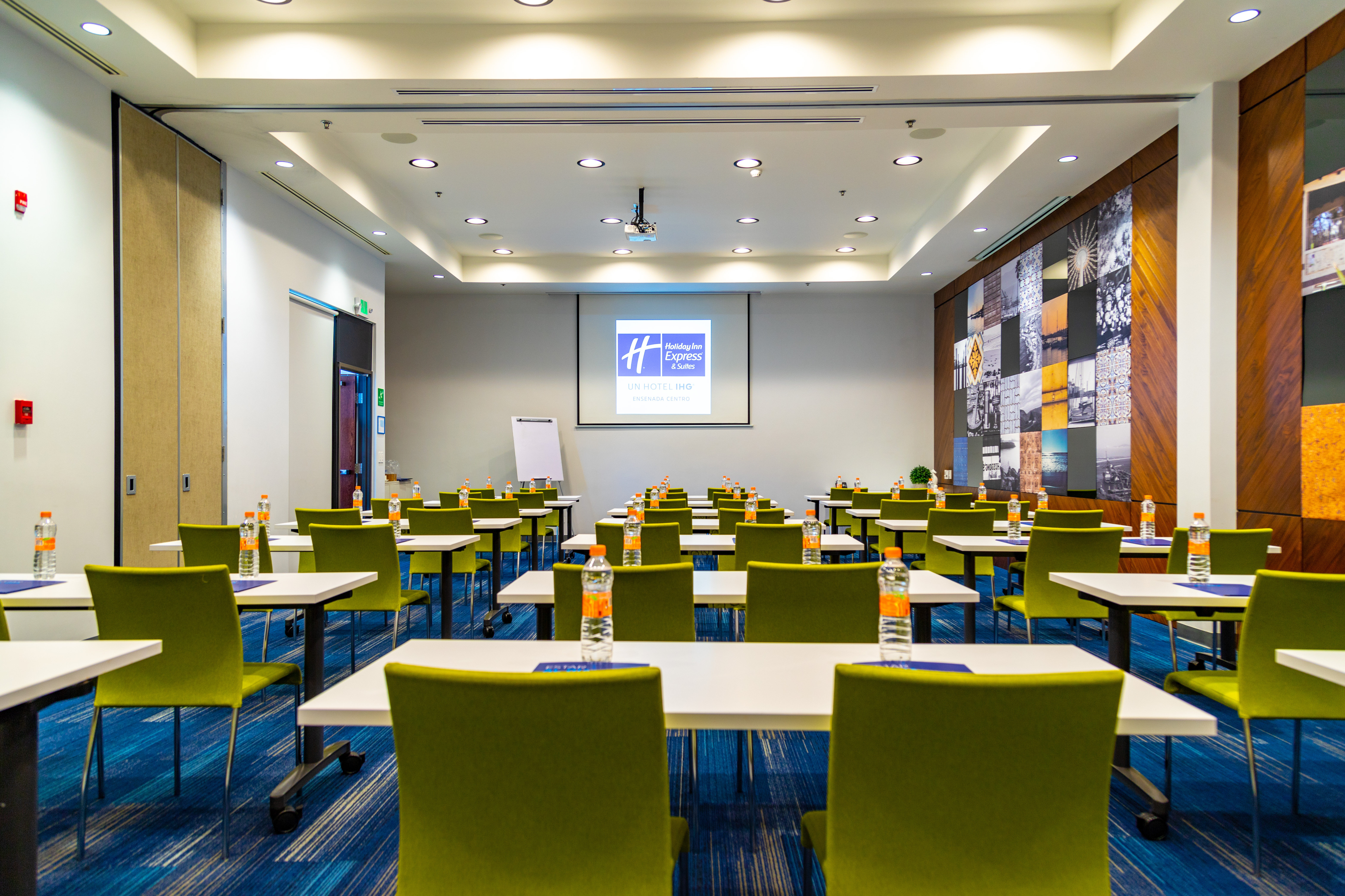 holiday inn express and suites ensenada centro an ihg hotel