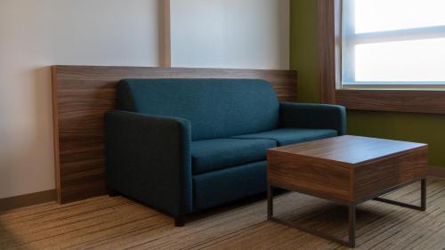 holiday inn express and suites ensenada centro an ihg hotel