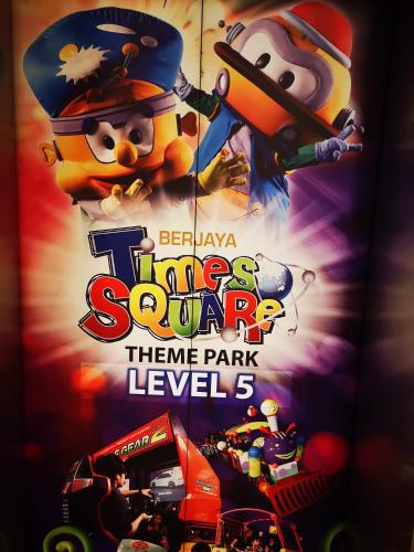 sky apartment at times square