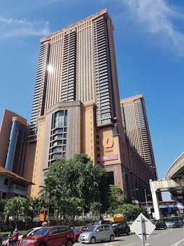 sky apartment at times square