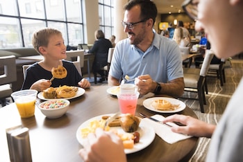 staybridge suites wisconsin dells lake delton