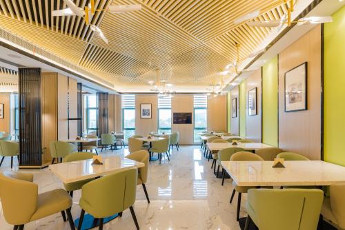 atour hotel new port development zone nanjing