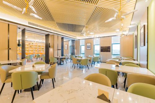 atour hotel new port development zone nanjing