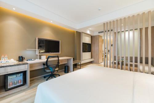 atour hotel new port development zone nanjing