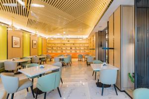 atour hotel new port development zone nanjing