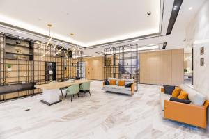 atour hotel new port development zone nanjing